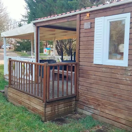 Mobil 34m² Avec Terrasse Pour 6 A - Api-1-52-331 Camping