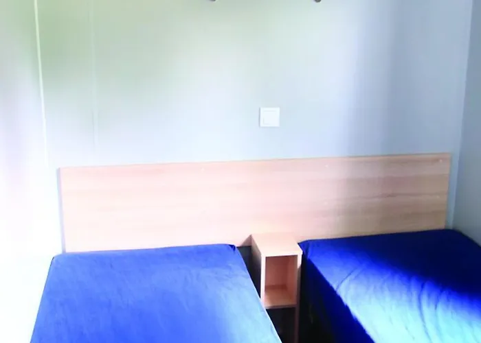 Mobil 34m² Avec Terrasse Pour 6 A - Api-1-52-331 *