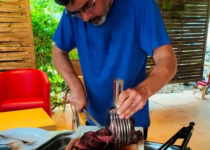 Kemp Mobil 34m² Avec Terrasse Pour 6 A - Api-1-52-331 Devillac