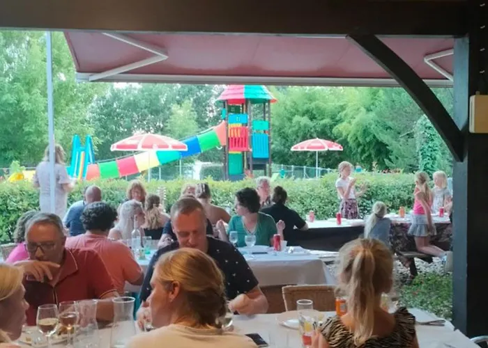 Mobil 34m² Avec Terrasse Pour 6 A - Api-1-52-331 Kemp *