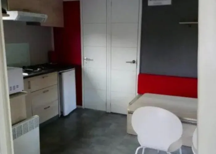 Mobil 34m² Avec Terrasse Pour 6 A - Api-1-52-331 Kemp