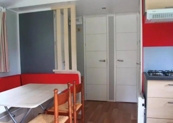 Mobil 34m² Avec Terrasse Pour 6 A - Api-1-52-331