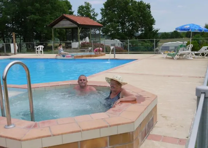 Mobil 34m² Avec Terrasse Pour 6 A - Api-1-52-331 Kemp